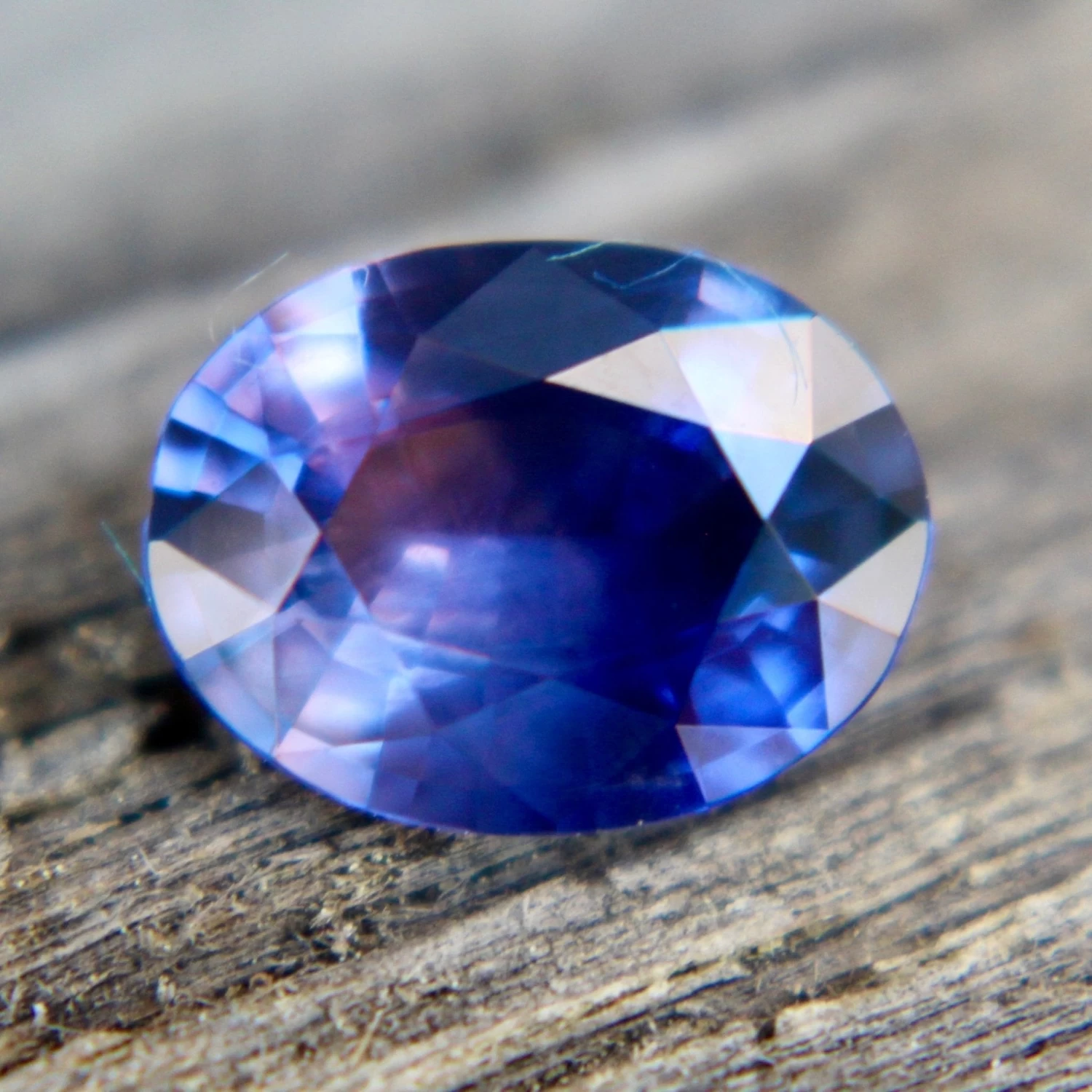 Natural Purple Blue Sapphire – Oval Cut, 1.26 Carat 13 Natural Purple Blue Sapphire – Oval Cut, 1.26 Carat - Image 13