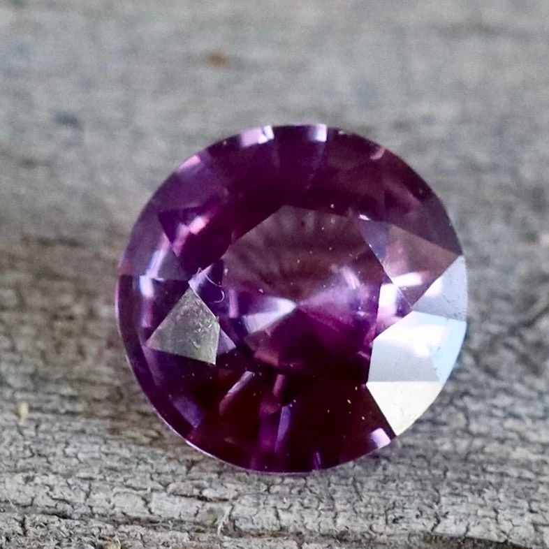 Natural Purple Sapphire – 0.87 Carat | Round Cut | VS Clarity | Ceylon Origin 1 Natural Purple Sapphire – 0.87 Carat | Round Cut | VS Clarity | Ceylon Origin