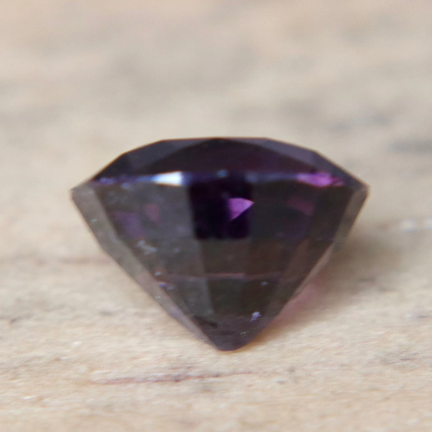 💎 Natural Purple Spinel – 1.36 Carat (Oval Cut, Ceylon Origin) 2 💎 Natural Purple Spinel – 1.36 Carat (Oval Cut, Ceylon Origin) - Image 2