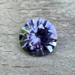 🟣 Natural Purple Spinel – Round Cut – 0.72 Carat | Ceylon Origin | Unheated