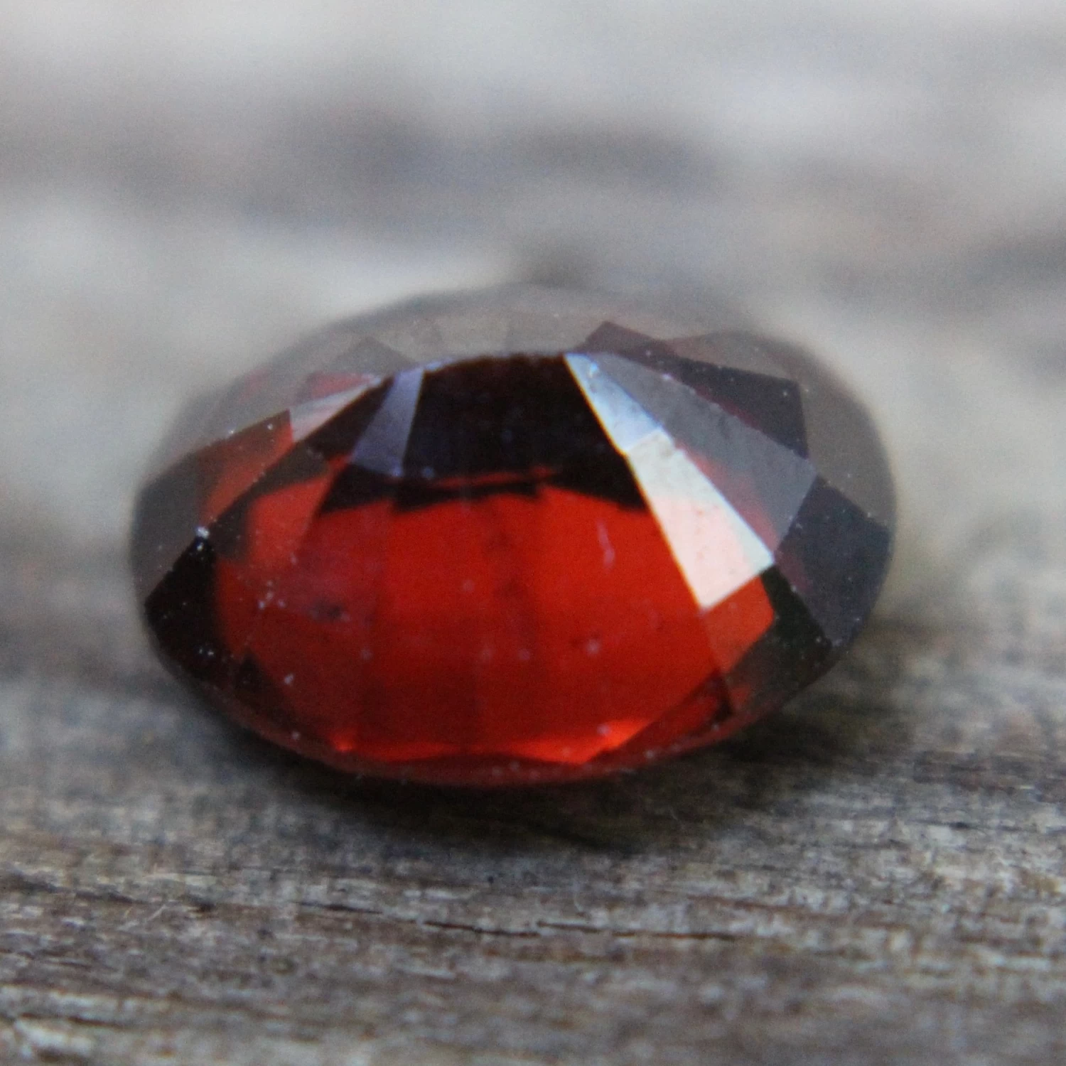 Natural Red Spinel – 2.70 Carat 2 Natural Red Spinel – 2.70 Carat - Image 2