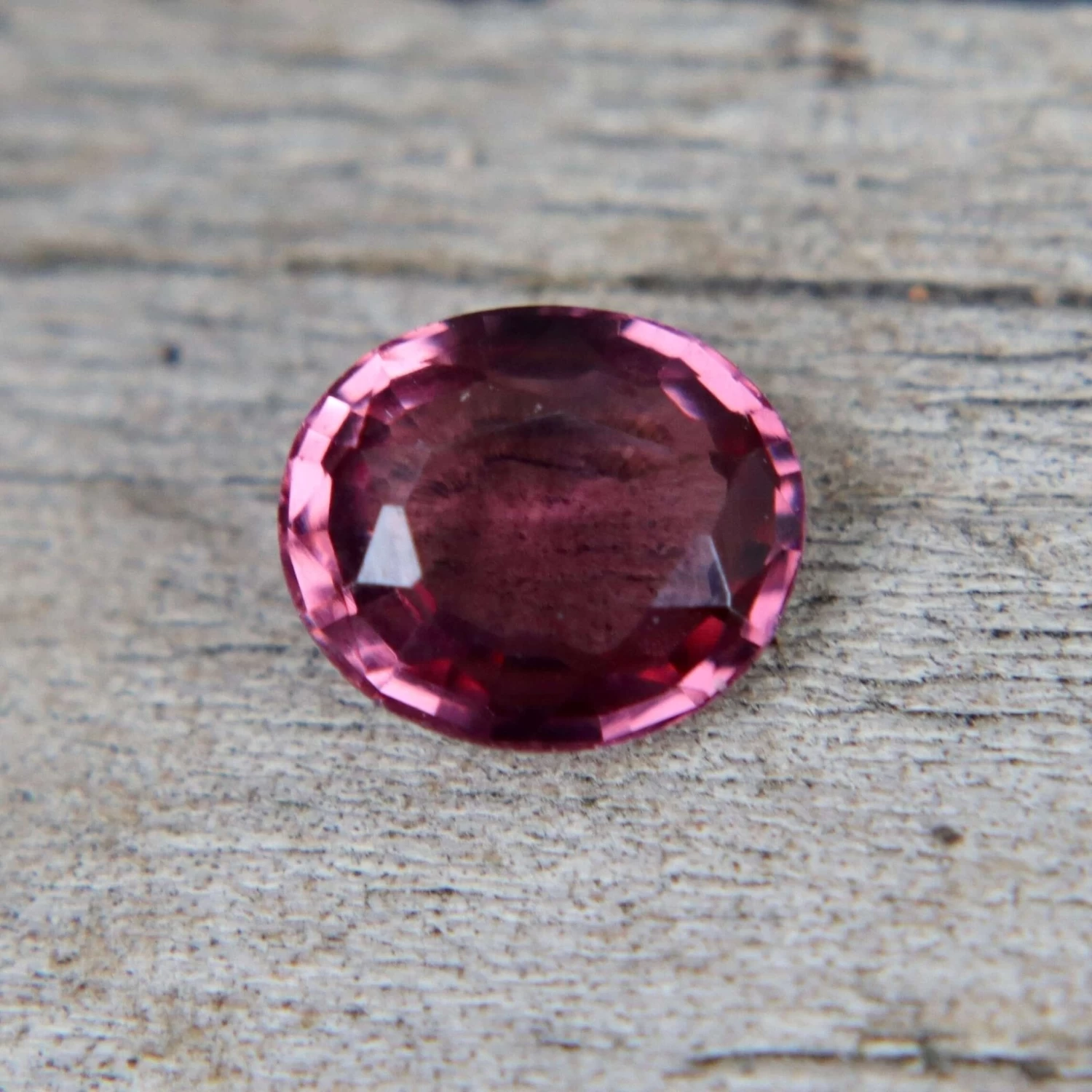 Natural Reddish Pink Spinel – 0.85 Carat 4 Natural Reddish Pink Spinel – 0.85 Carat - Image 4