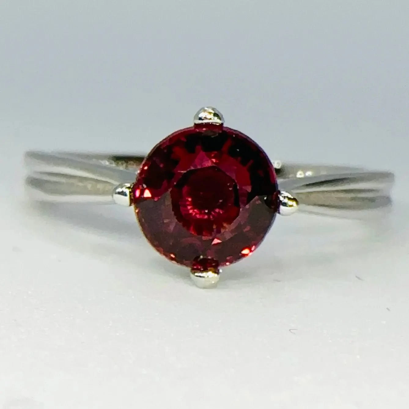 Natural Rhodolite Garnet Solitaire Ring 4 Natural Rhodolite Garnet Solitaire Ring - Image 4
