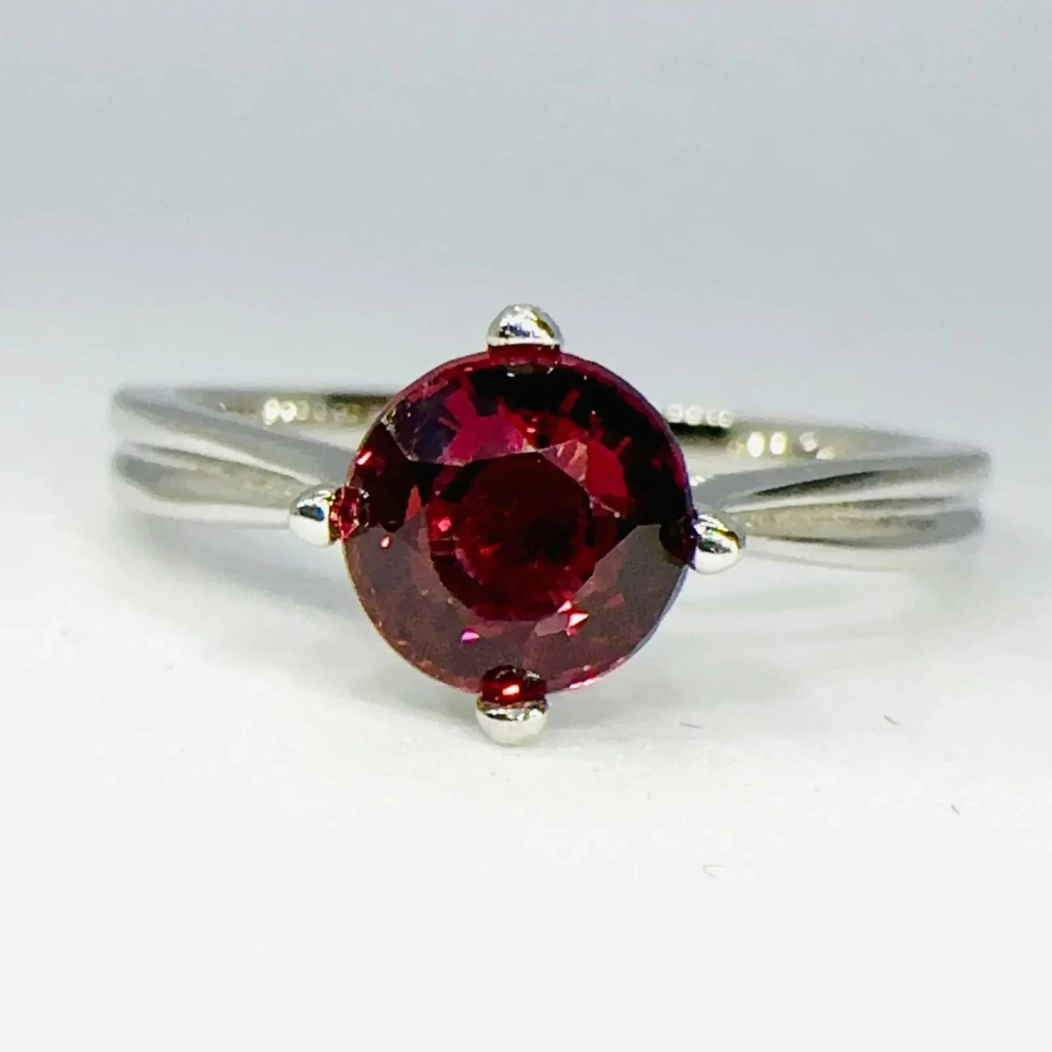 Natural Rhodolite Garnet Solitaire Ring 7 Natural Rhodolite Garnet Solitaire Ring - Image 7
