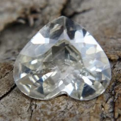 Natural Sapphire With Slight Yellow Hue -Sapphire Pal Shop natural sapphire with slight yellow huesapphirepal 251818