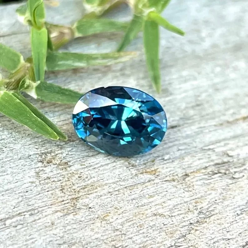 Natural Teal Blue Sapphire 4 Natural Teal Blue Sapphire - Image 4