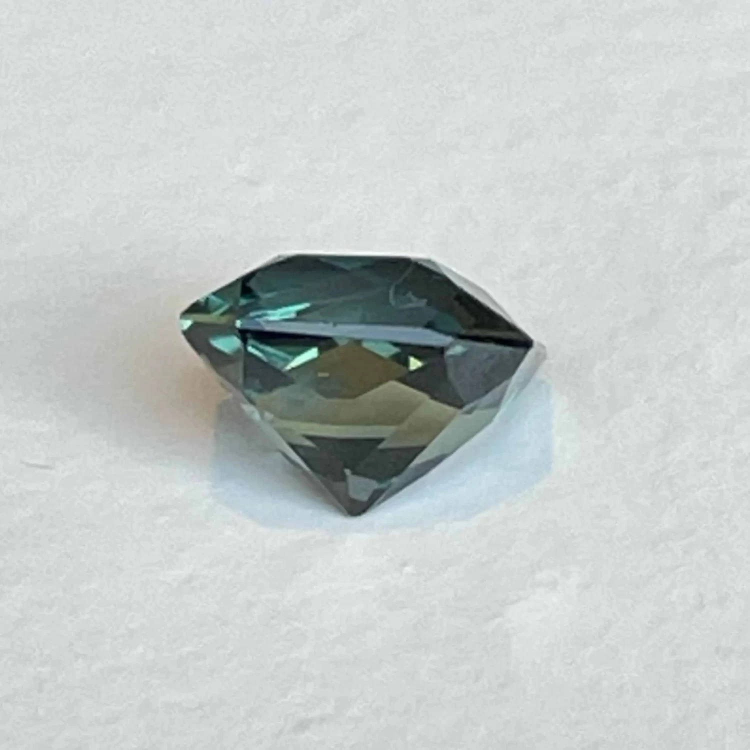 Natural Teal Sapphire – 0.98 Carat Emerald Cut (Unheated) 3 Natural Teal Sapphire – 0.98 Carat Emerald Cut (Unheated) - Image 3