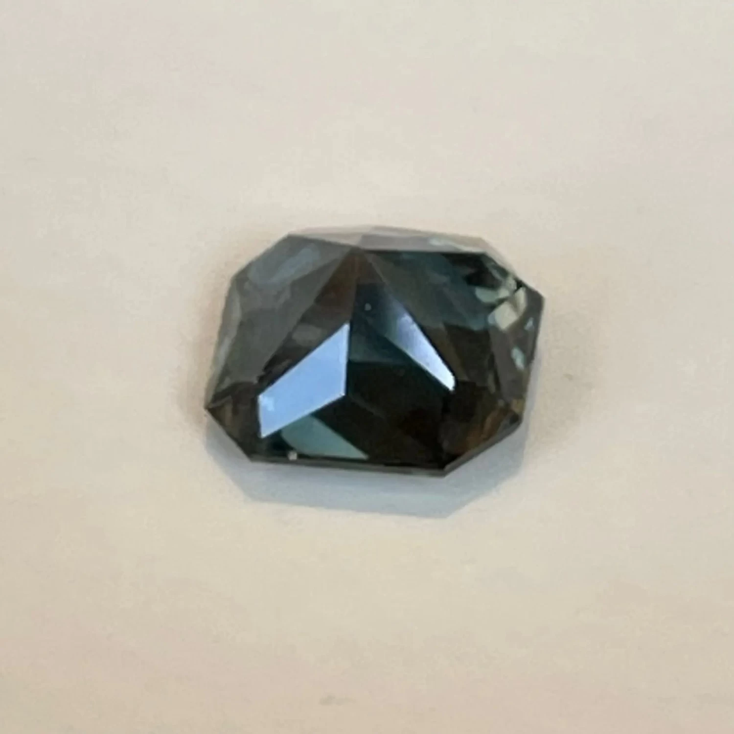 Natural Teal Sapphire – 0.98 Carat Emerald Cut (Unheated) 2 Natural Teal Sapphire – 0.98 Carat Emerald Cut (Unheated) - Image 2