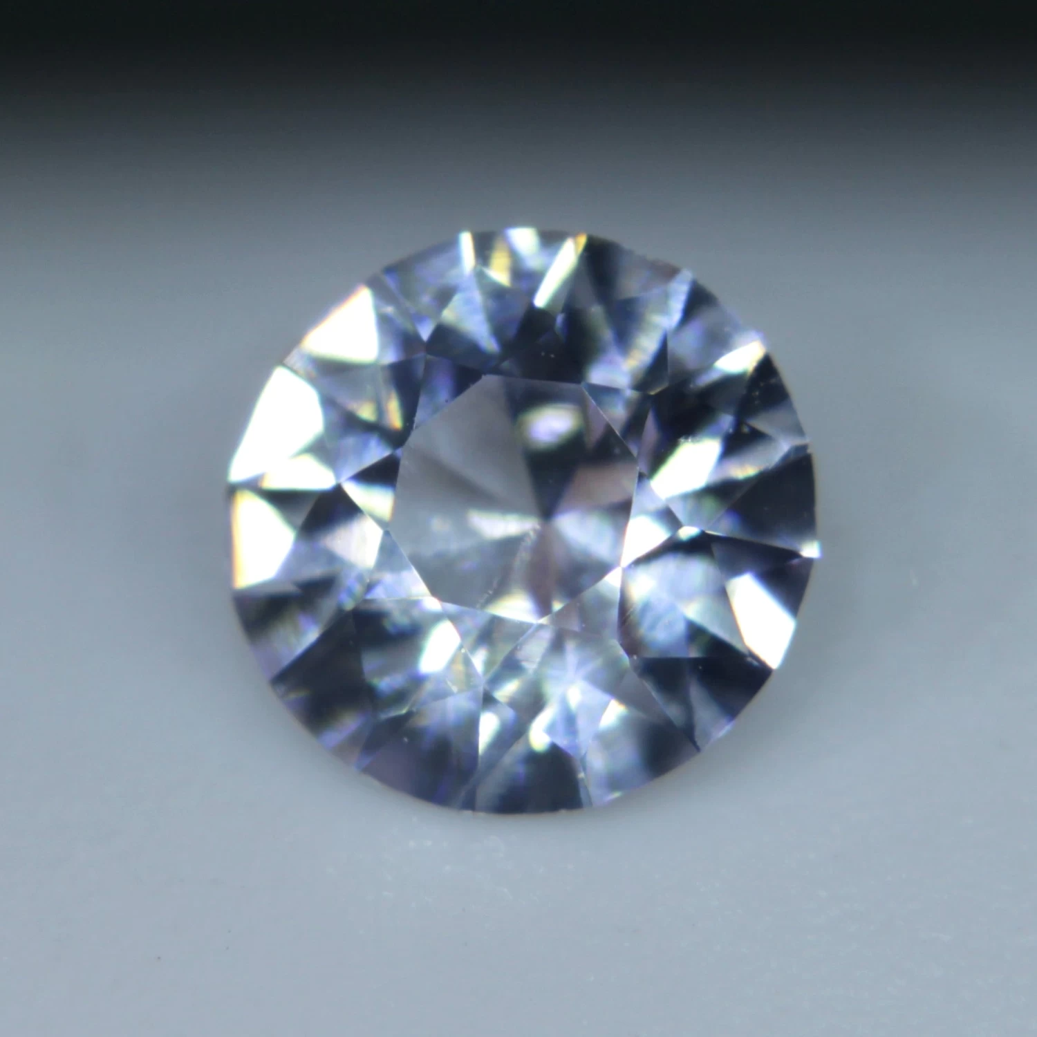 Natural White Sapphire | Round Cut | 0.76 Carat 10 Natural White Sapphire | Round Cut | 0.76 Carat - Image 10