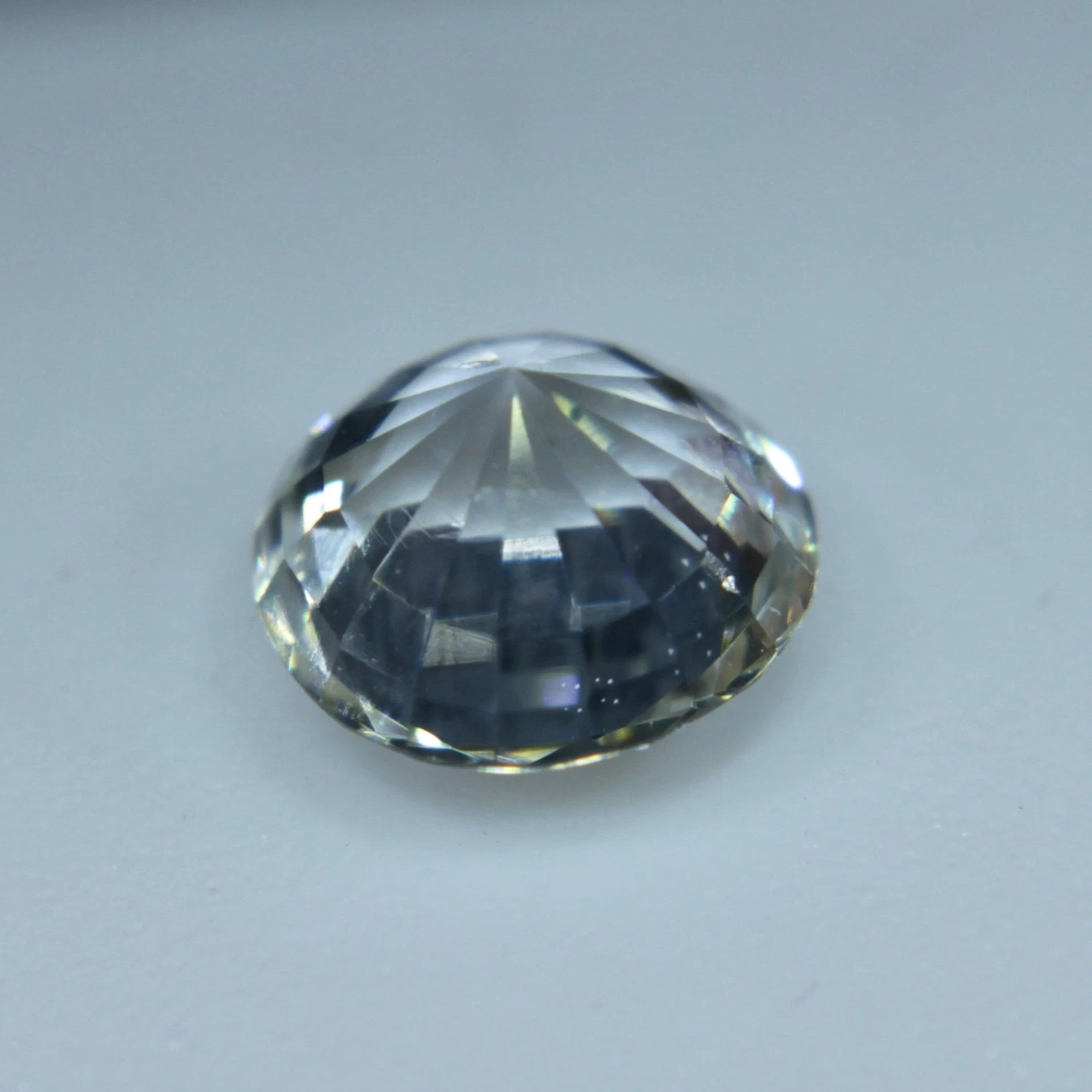 Natural White Sapphire | Round Cut | 0.89 Carat 10 Natural White Sapphire | Round Cut | 0.89 Carat - Image 10