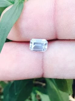 Natural White Zircon -Sapphire Pal Shop natural white zirconsapphirepal 767779