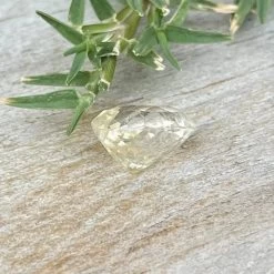 Natural Yellow Champagne Sapphire 23 Natural Yellow Champagne Sapphire -Sapphire Pal Shop natural yellow champagne sapphiresapphirepal 321262