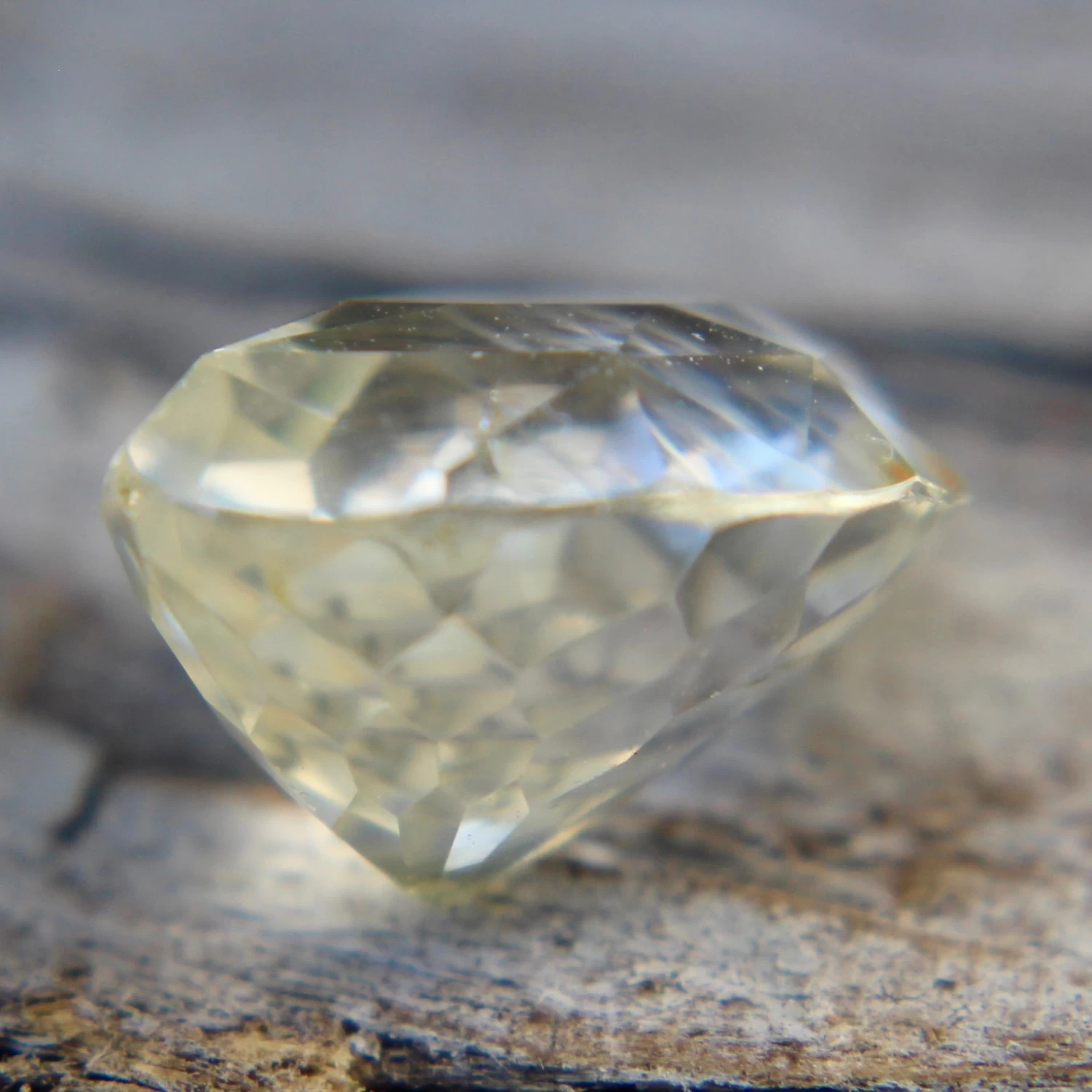 Natural Yellow Champagne Sapphire 3 Natural Yellow Champagne Sapphire - Image 3