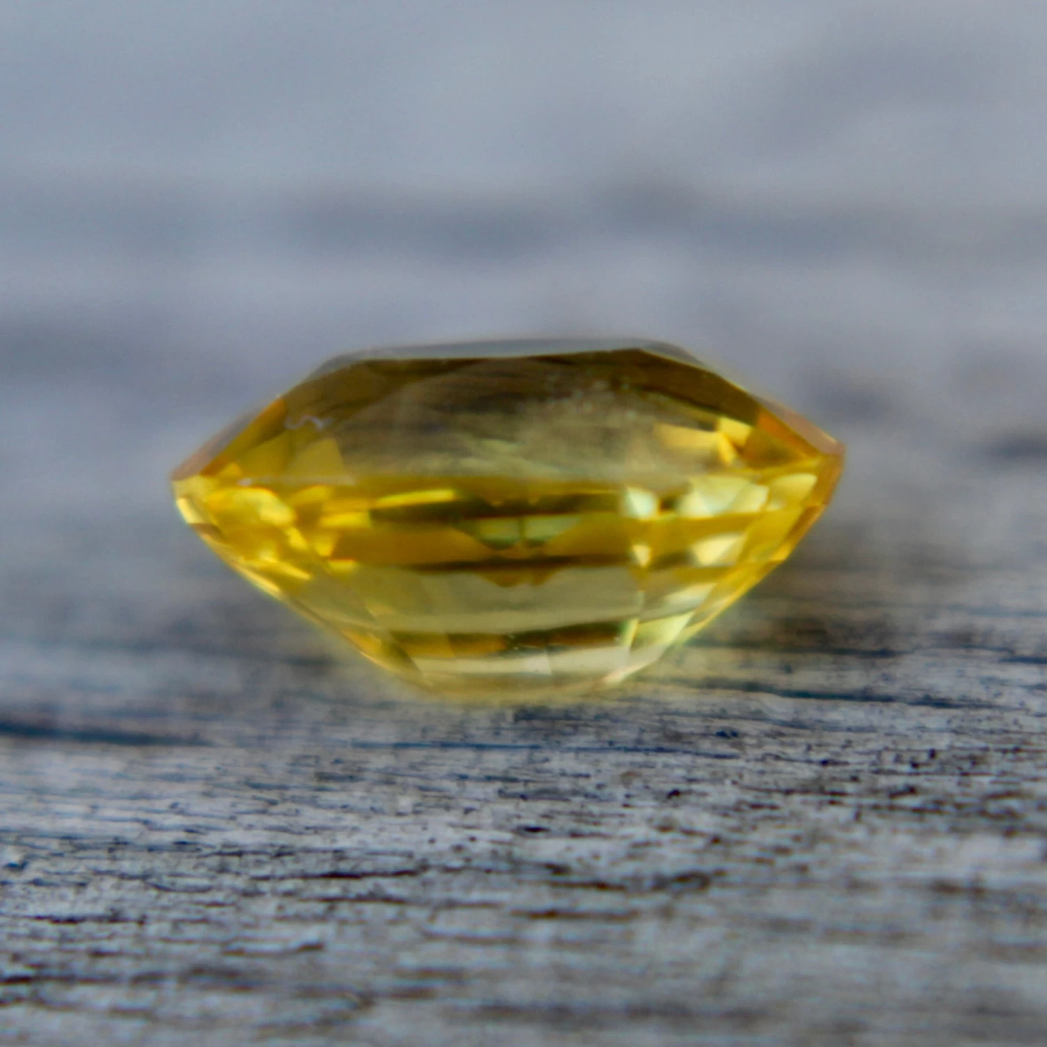 Natural Yellow Sapphire – 0.92 Carat Oval Cut | Ceylon Origin | Eye Clean 3 Natural Yellow Sapphire – 0.92 Carat Oval Cut | Ceylon Origin | Eye Clean - Image 3