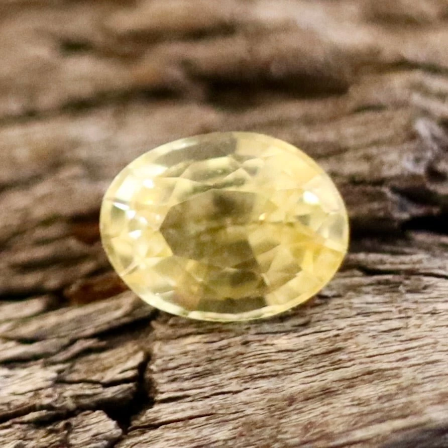 Natural Yellow Sapphire – 0.65 Carat | Oval Cut 5 Natural Yellow Sapphire – 0.65 Carat | Oval Cut - Image 5
