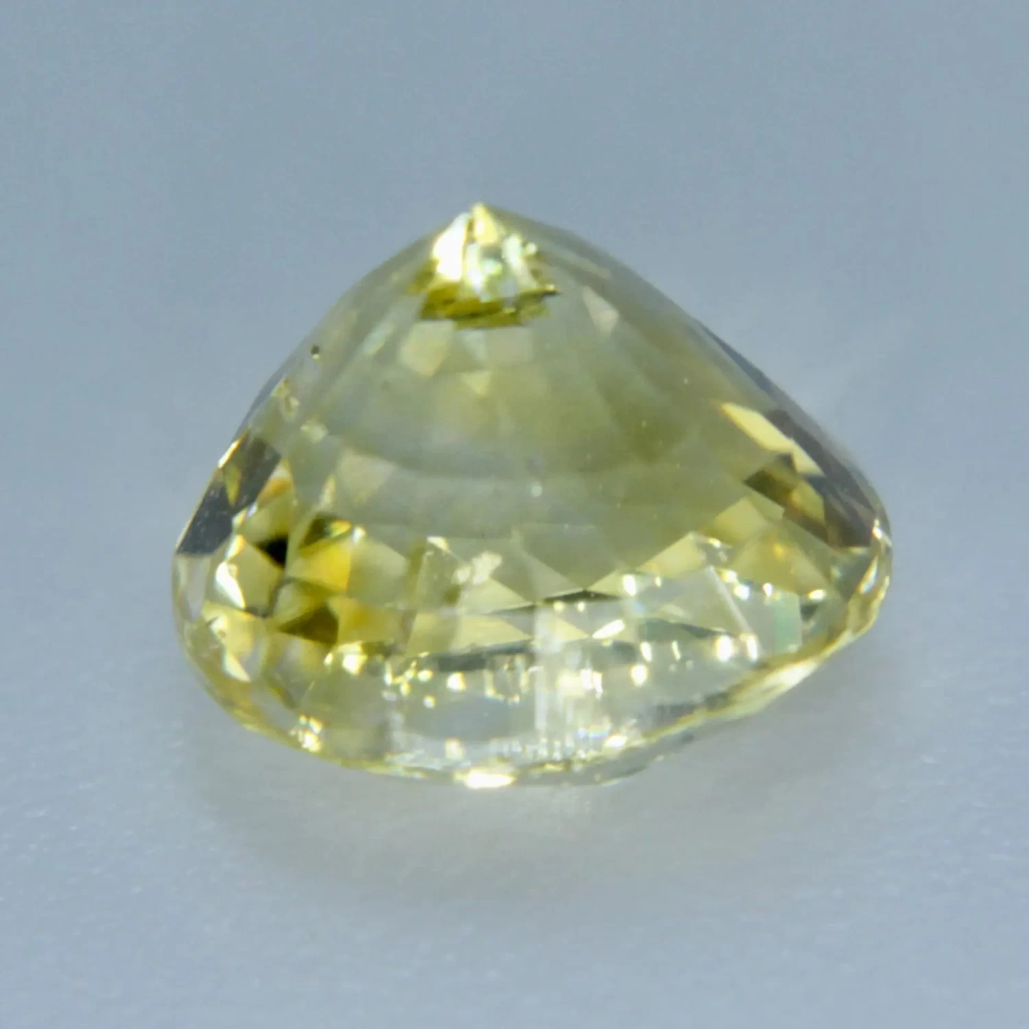 Natural Yellow White Sapphire 3 Natural Yellow White Sapphire - Image 3