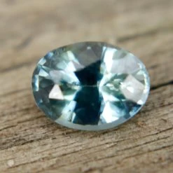 💙 Unearth The Beauty Of A Natural Teal Sapphire